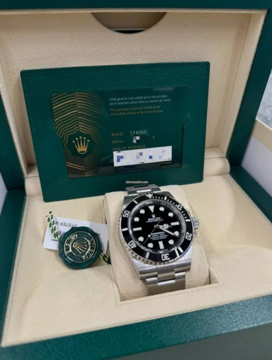Rolex Submariner Oyster Steel Black 41mm Dial Watch 124060