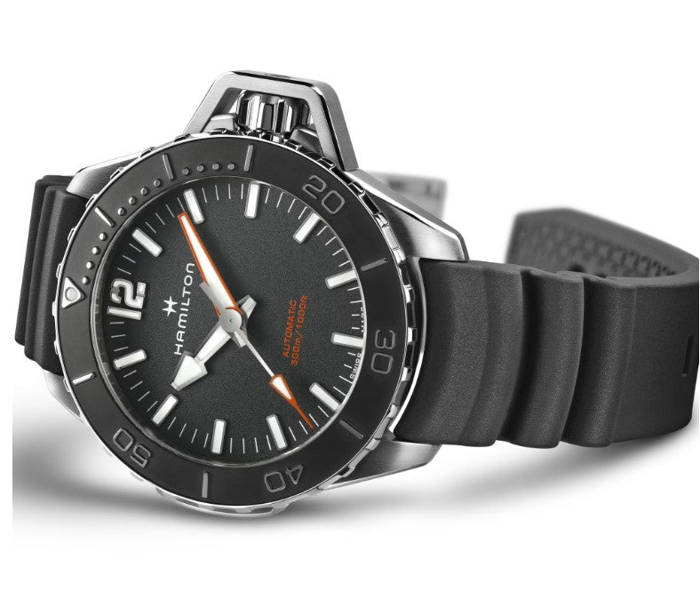 Hamilton Khaki Navy Frogman Auto Black Dial Black Rubber Strap Round Stainless Steel Case 46mm Men's Watch H77825330