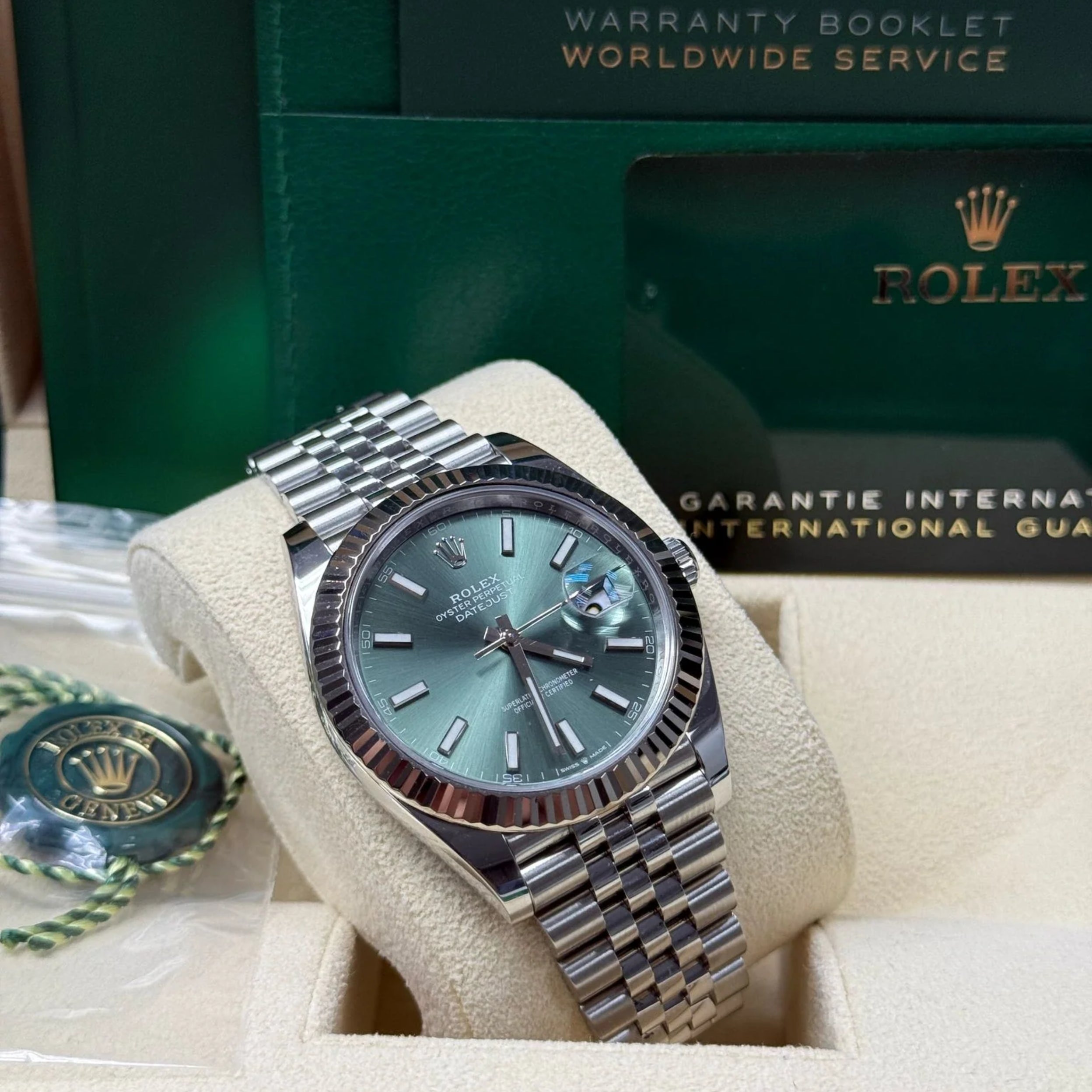 Rolex Datejust 41mm Fluted Bezel Green Index Dial Jubilee New 2025 - 126334