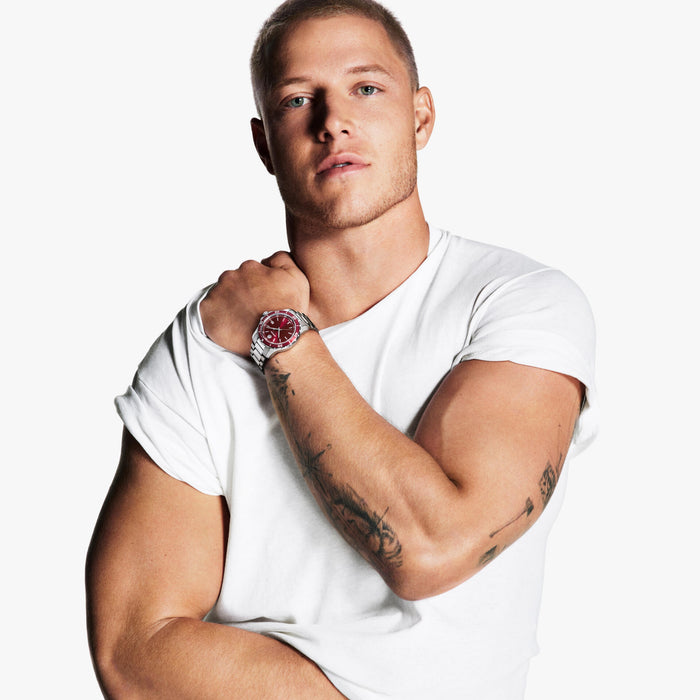 Movado series 800 Red Dial Quartz Stainless Steel Unisex's Watch 2600178