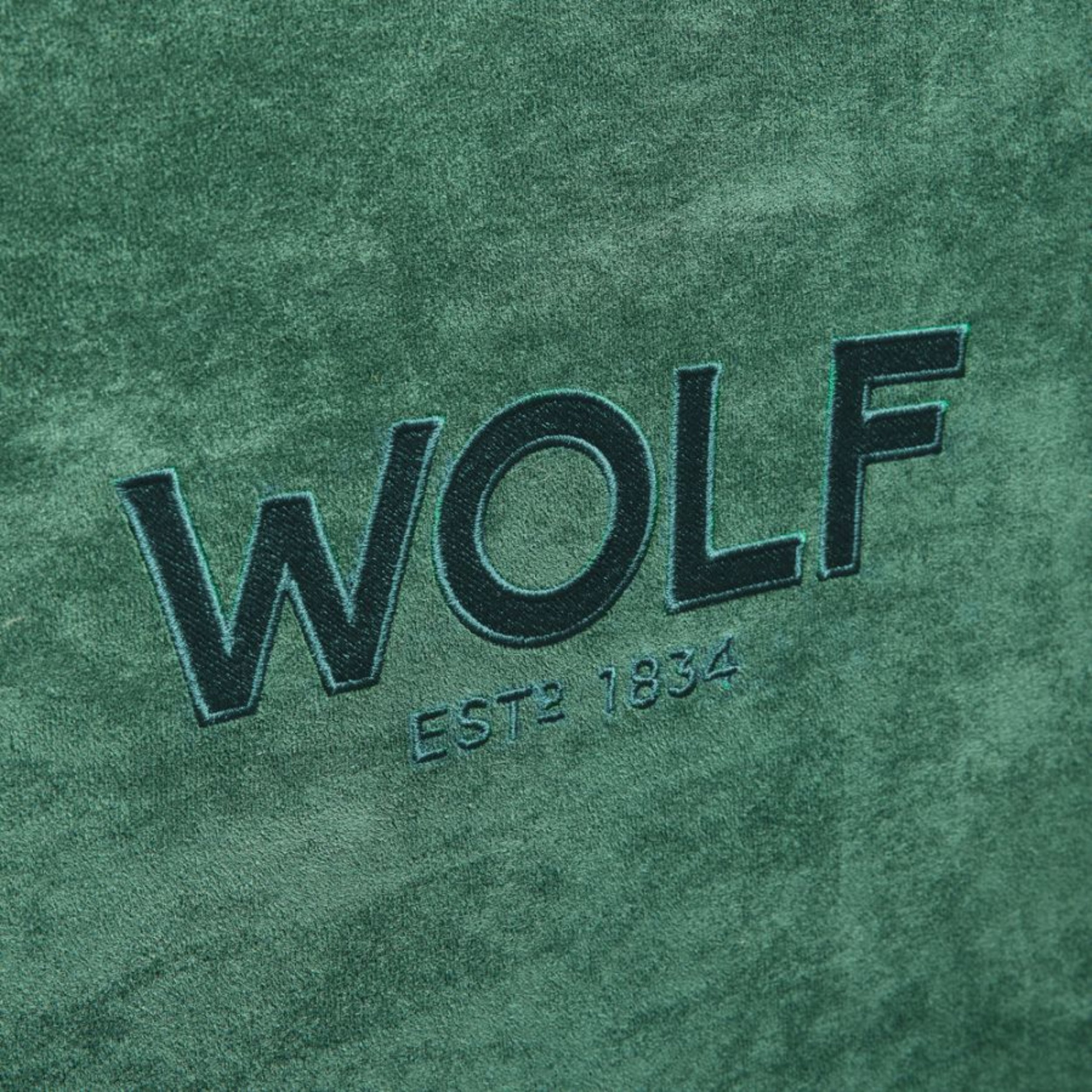 Wolf Atlas Green Gloss Exterior 12 Piece Winder Safe 491241