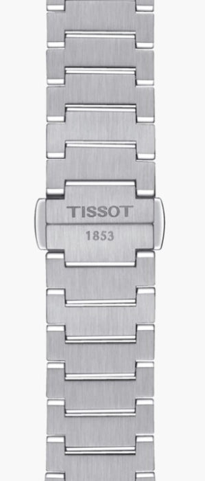 8932537