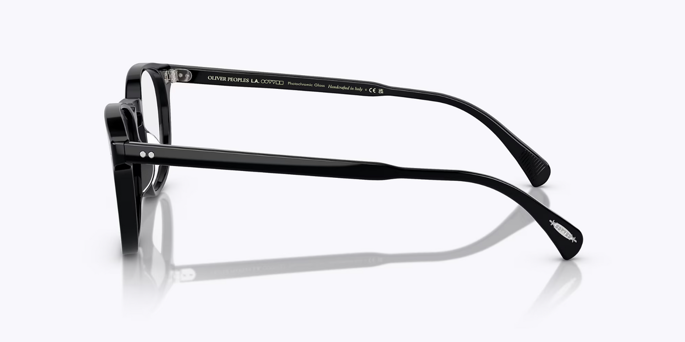 8932186