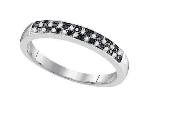 10kt White Gold Black Diamond Womens Band Ring 1/8 Cttw