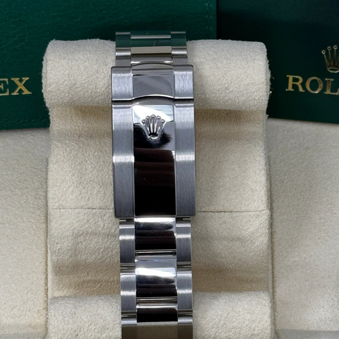 Rolex Datejust 41mm Fluted Bezel Blue Index Dial Oyster New 2025 - 126334
