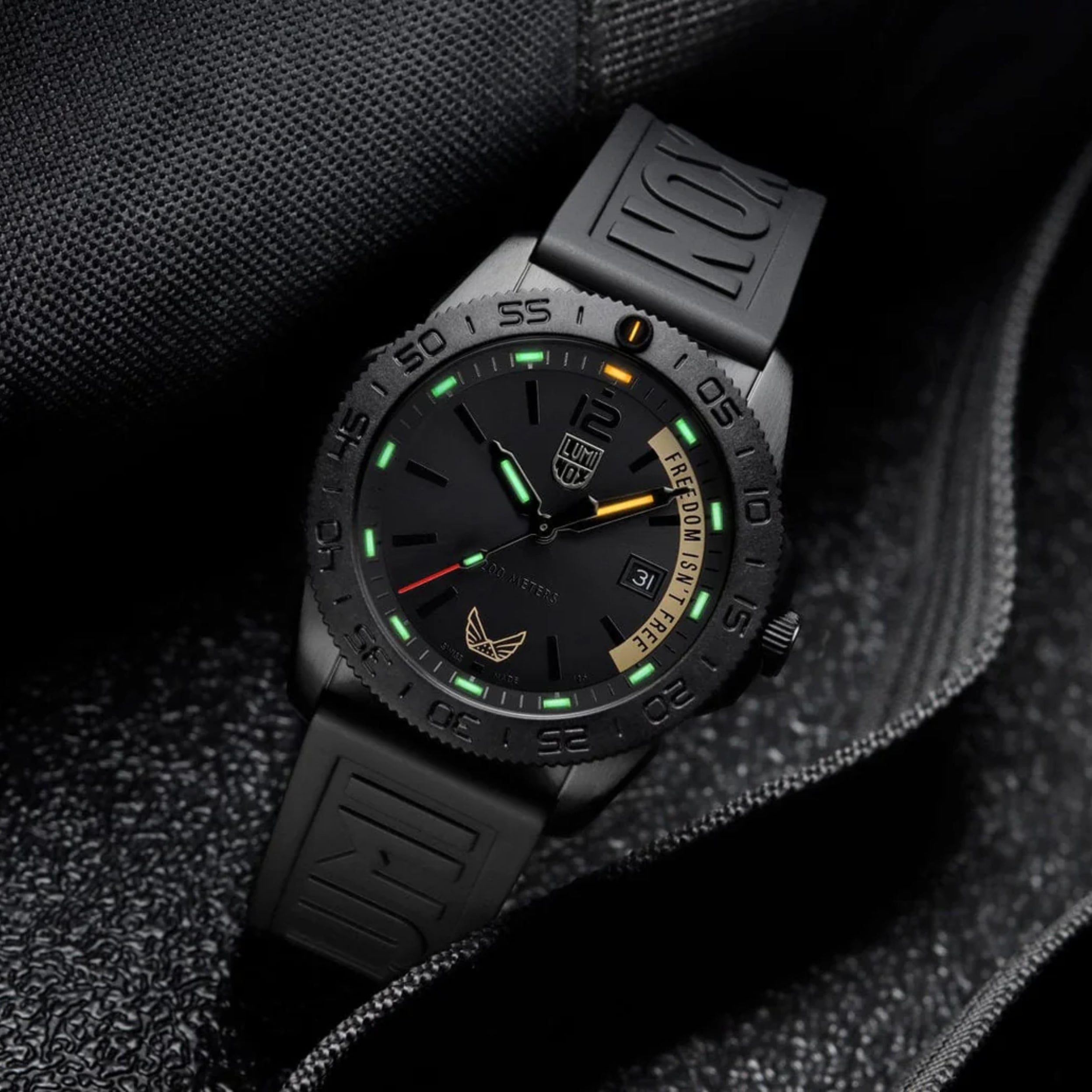 Luminox VOLITION AMERICA 'Freedom Isn't Free' 44mm Black Dial Dive Men's Watch XS.3121.BO.VOL.FR