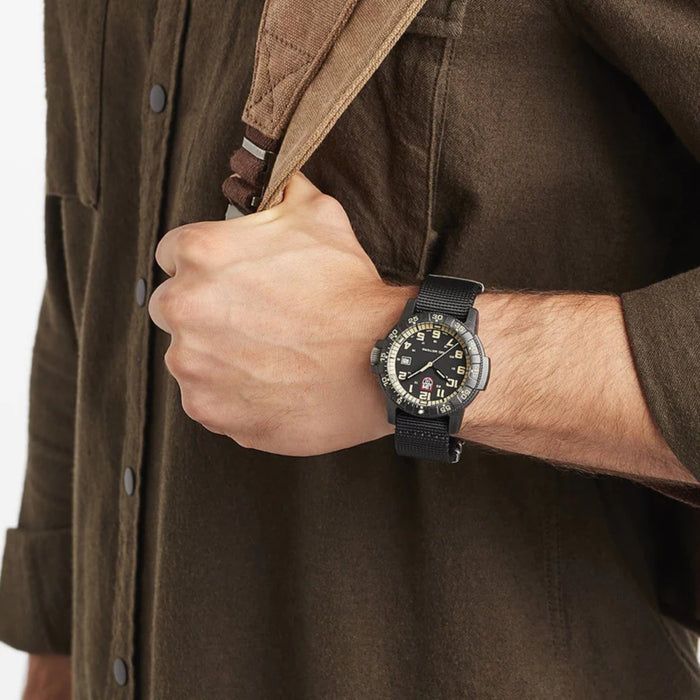 Luminox Leatherback Sea Turtle Giant 44mm CARBONOX™ Black Dial With Beige Border Men's Watch XS.0333