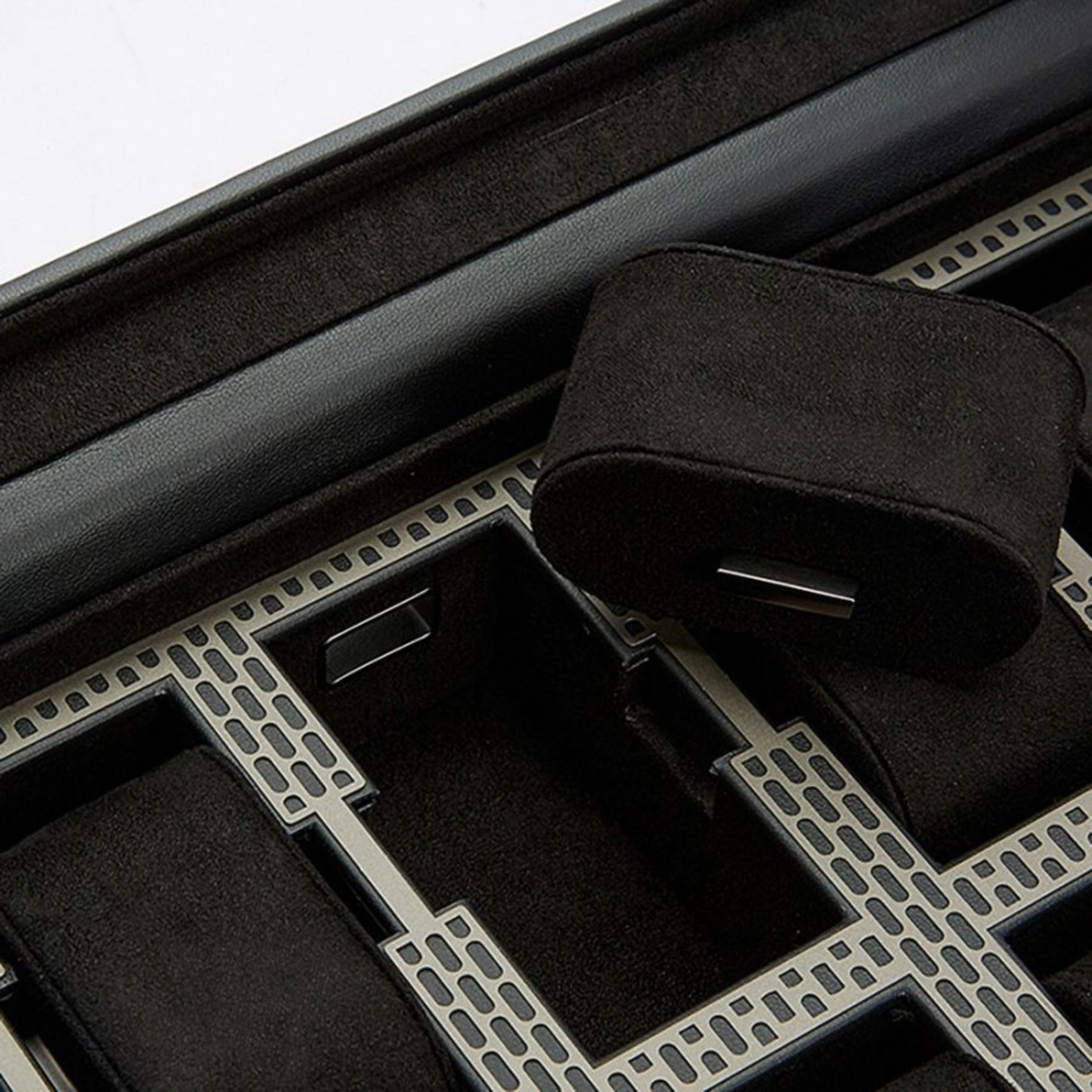 Wolf Axis 10 Piece Powder Coat Watch Box with Drawer 488103