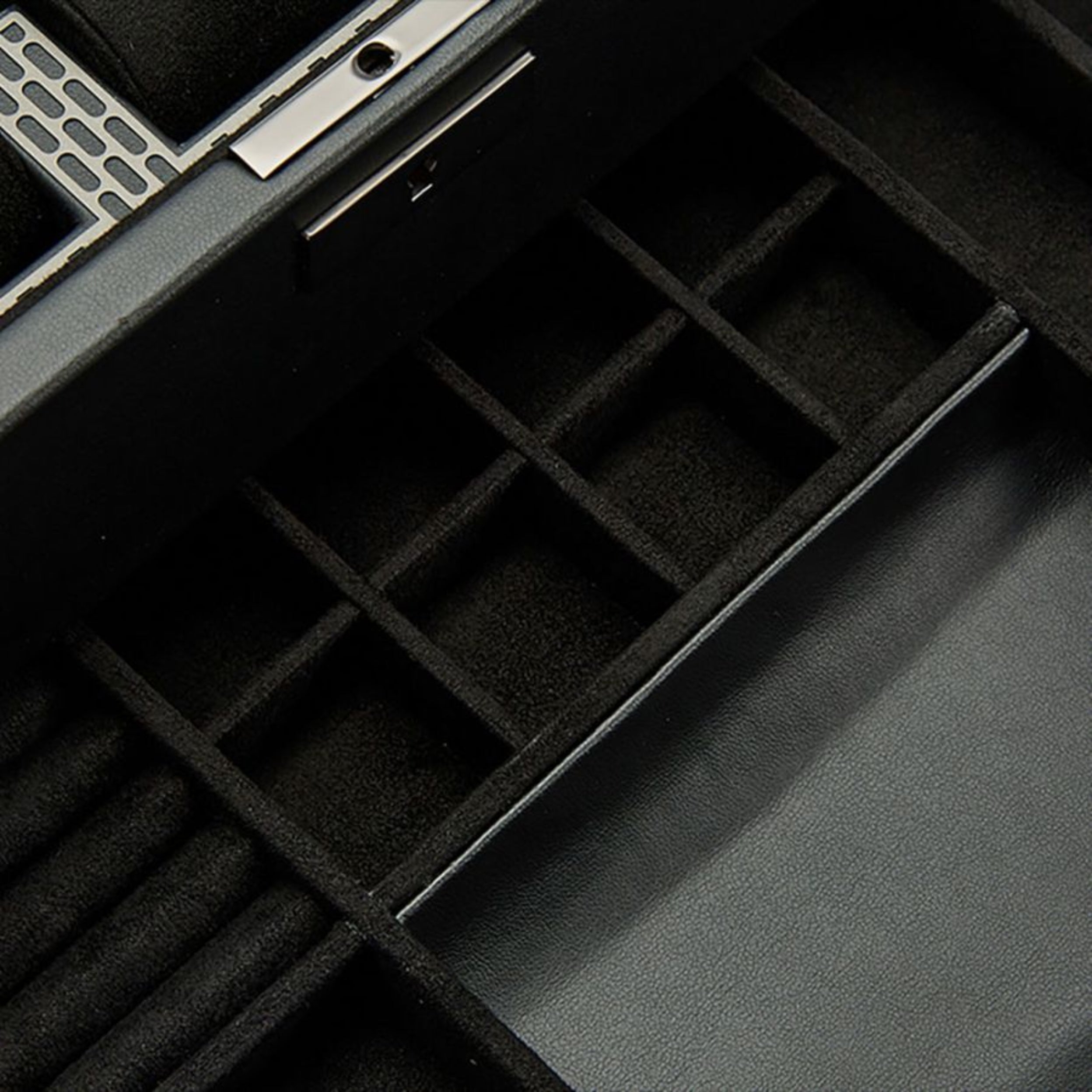 Wolf Axis 10 Piece Powder Coat Watch Box with Drawer 488203