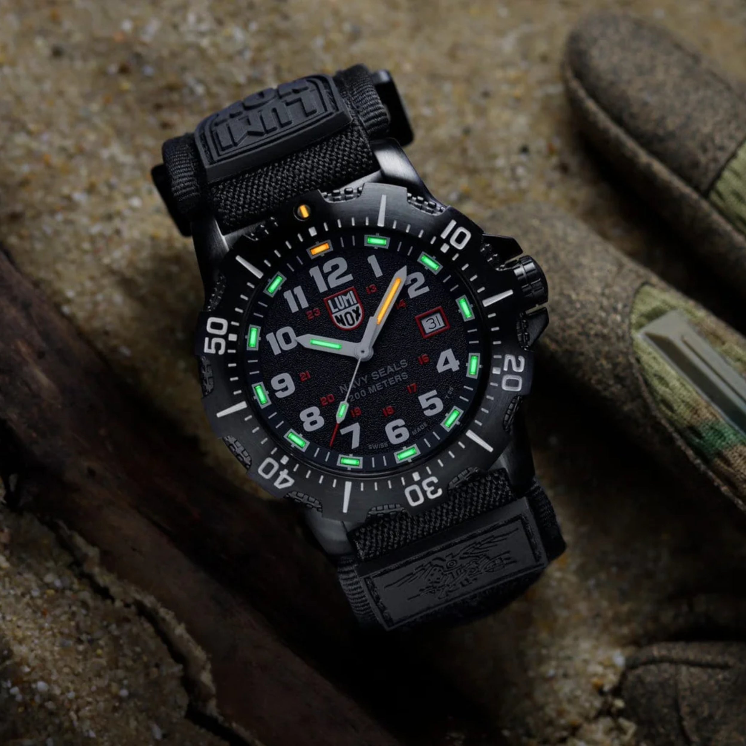 Luminox Navy SEAL Foundation 4230 45mm Military Dive Men's Watch XS.4231.SET