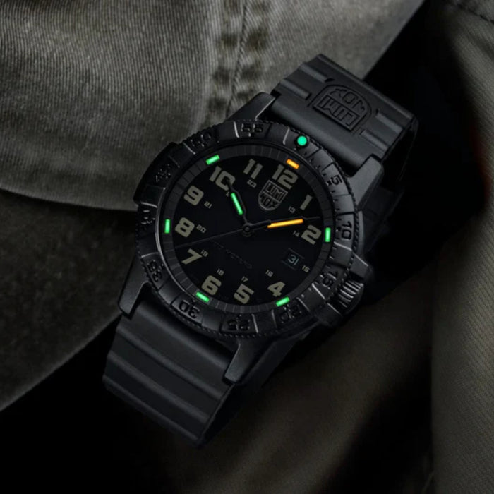 Luminox Leatherback Sea Turtle Giant 44mm CARBONOX™ Black Dial Men's Watch XS.0330