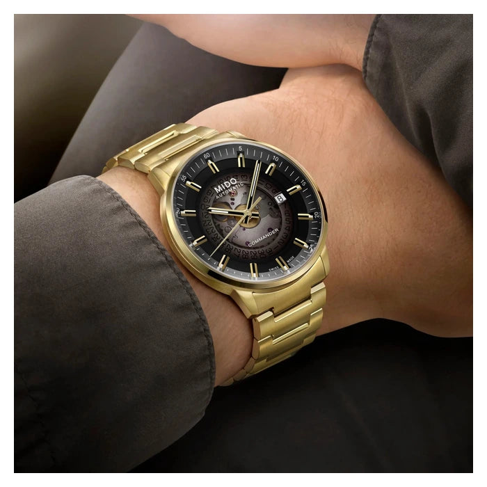 mido-commander-gradient-black-men-watch-m021.407.33.411.01-4