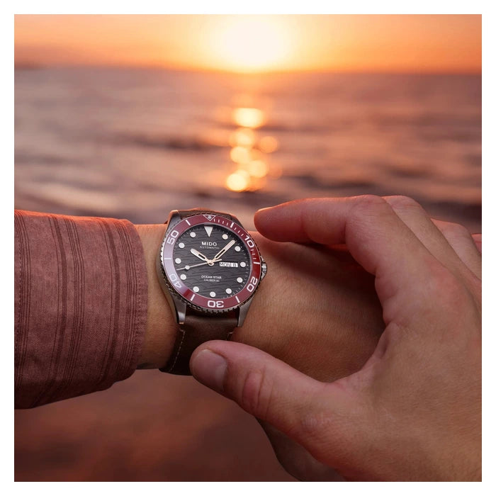 mido-ocean-star-200c-black-men-watch-m042.430.16.051.00-4