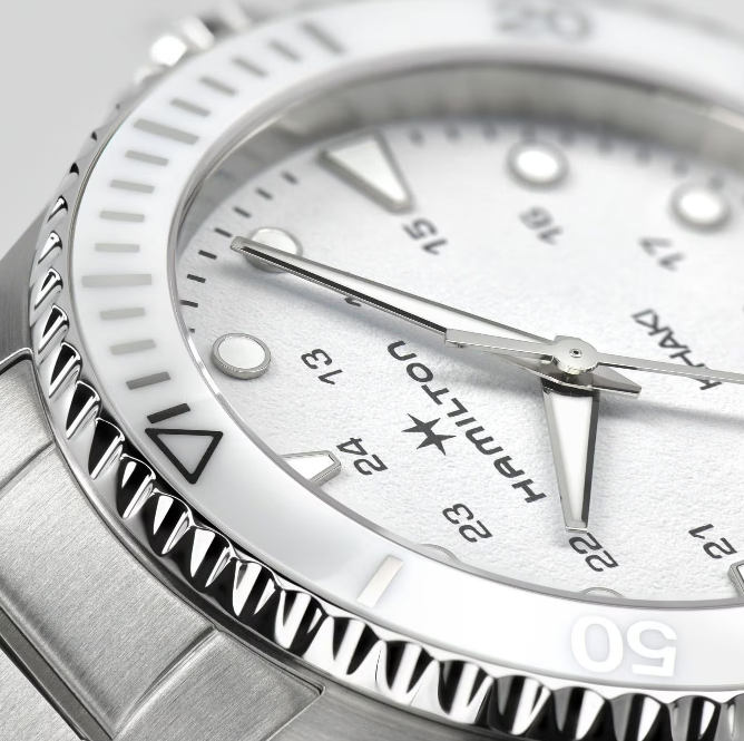 Hamilton Khaki Navy Scuba Quartz White Dial Women's Watch H82221110