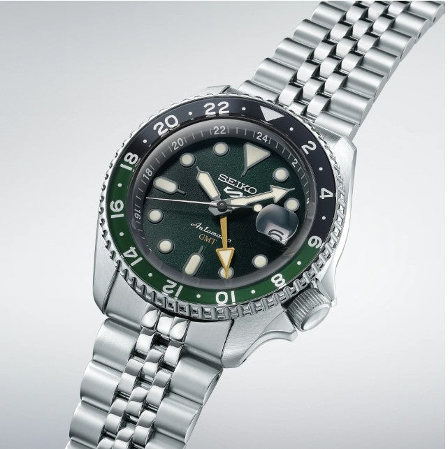 Seiko 5 Sports SKX Seiko Style GMT Series Automatic 42.5mm Dark green dial Stainless Steel Men's Watch SSK035