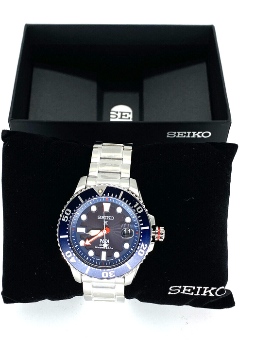 Seiko PADI Special Edition Solar Prospex Divers Blue Dial Men's Watch SNE549