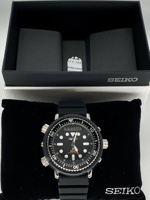 Seiko Prospex Solar Hybrid Divers Black Dial 200M Men's Watch SNJ025