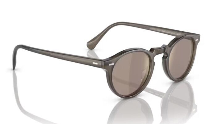 Oliver Peoples 0OV5217S Gregory Peck 14735D Taupe/Chrome Taupe 50mm Sunglasses