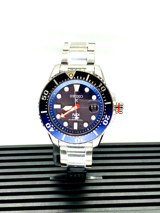 Seiko PADI Special Edition Solar Prospex Divers Blue Dial Men's Watch SNE549